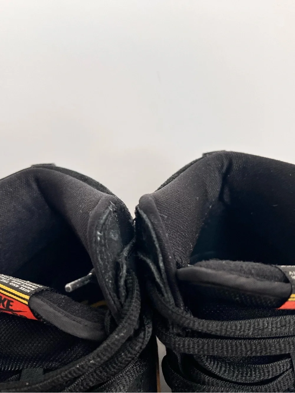 Nike authentic sb